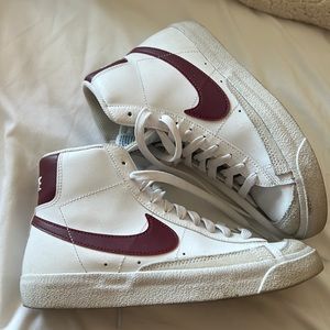 nike blazers size 5 , red and white